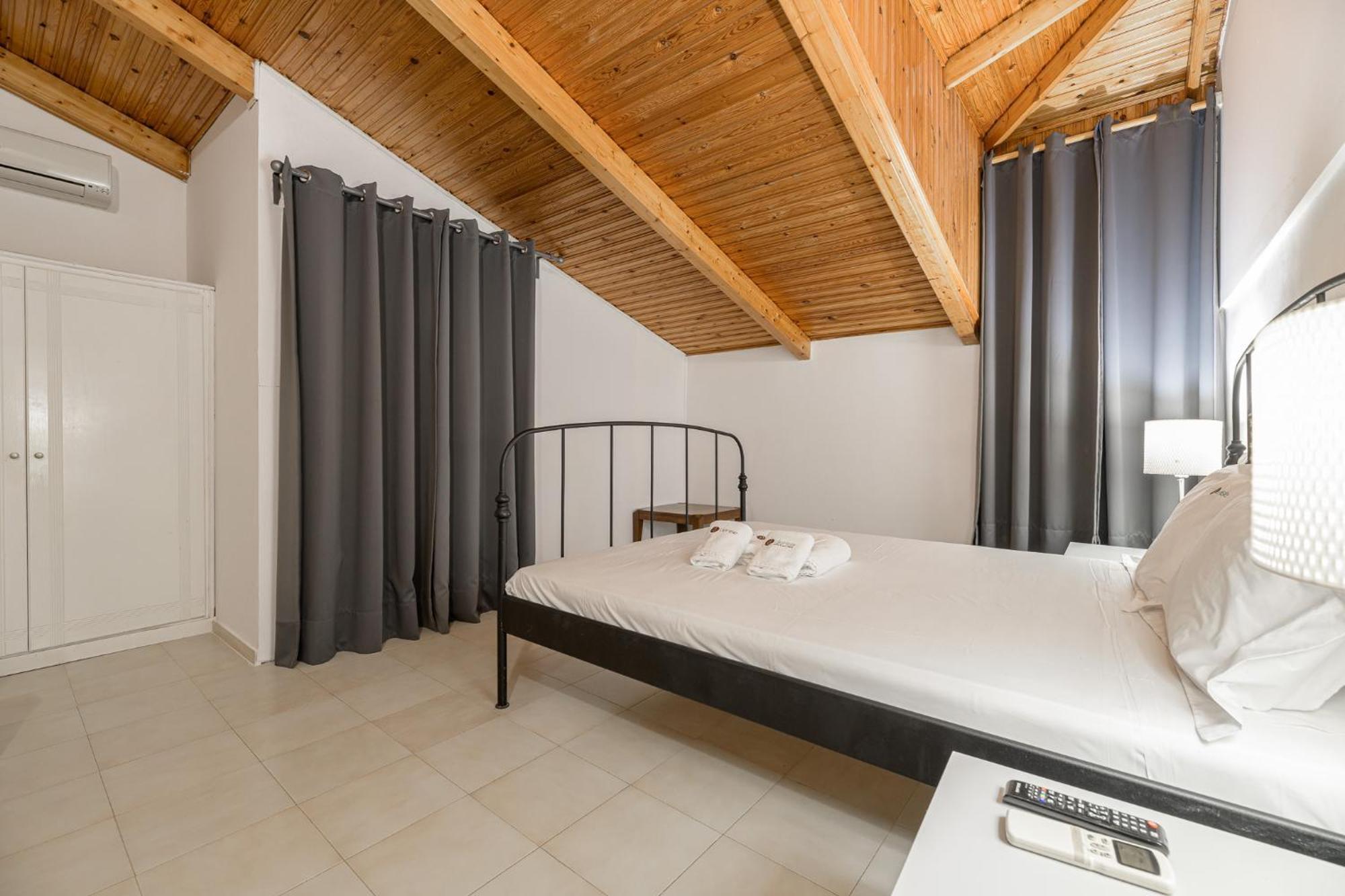 Denise Studios And Apartments Аргаси Экстерьер фото