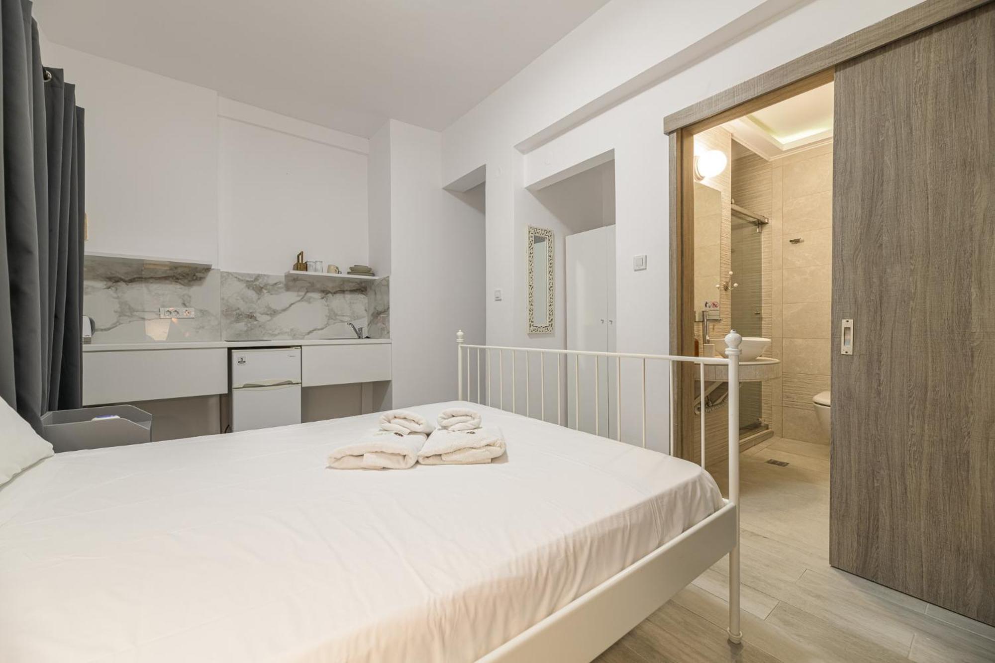 Denise Studios And Apartments Аргаси Экстерьер фото