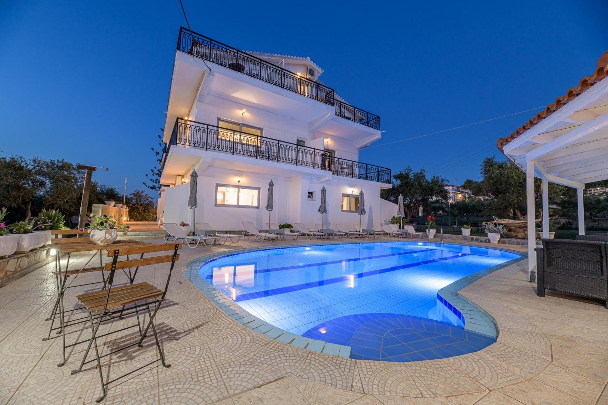 Denise Studios And Apartments Аргаси Экстерьер фото