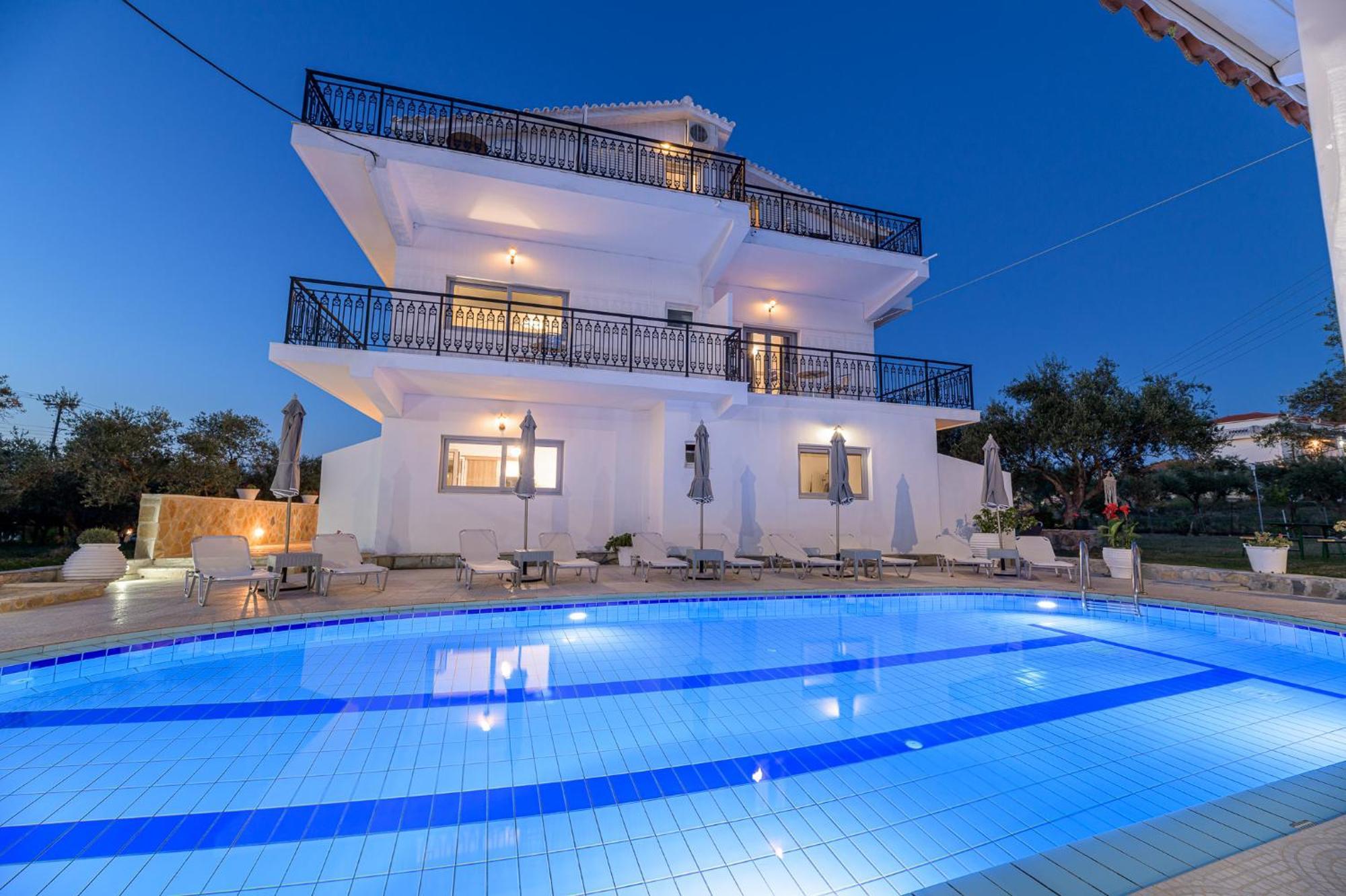 Denise Studios And Apartments Аргаси Экстерьер фото